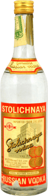 22,95 € Envío gratis | Vodka Stolichnaya Ejemplar Coleccionista 1970's Rusia Botella Medium 50 cl