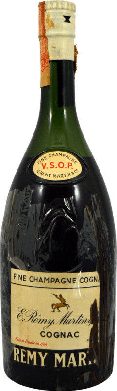324,95 € Бесплатная доставка | Коньяк Remy Martin Коллекционный образец 1960-х гг A.O.C. Cognac Франция бутылка 75 cl
