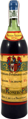 245,95 € Free Shipping | Brandy José Romero Viejísimo Collector's Specimen 1960's Spain Bottle 75 cl
