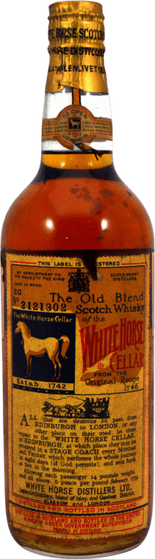 275,95 € Envío gratis | Whisky Blended Lagavulin White Horse Lagavulin Distillery Ejemplar Coleccionista 1960's Reino Unido Botella 75 cl