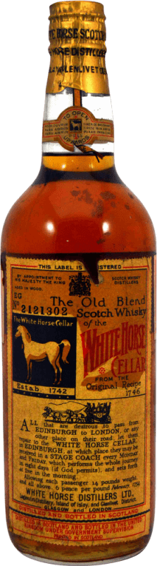 287,95 € Kostenloser Versand | Blended Whisky White Horse At Lagavulin Distillery 1960's Großbritannien Flasche 75 cl Sammlerstück Nicht zum Verzehr Geeignet