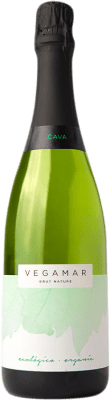 18,95 € 免费送货 | 白起泡酒 Vegamar Ecológico Brut Nature D.O. Cava 加泰罗尼亚 西班牙 Macabeo, Chardonnay 瓶子 75 cl