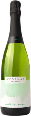 15,95 € Kostenloser Versand | Weißer Sekt Vegamar Brut Nature D.O. Cava Katalonien Spanien Macabeo, Chardonnay Eco — Biologisch 75 cl