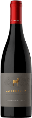 32,95 € Free Shipping | Red Wine Pago de Vallegarcía Garnacha Cariñena Castilla la Mancha Spain Syrah — Shiraz, Garnacha — Grenache, Cariñena — Carignan Bottle 75 cl