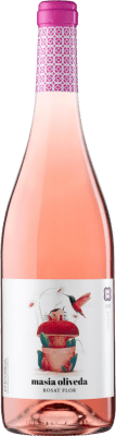 6,95 € 免费送货 | 玫瑰酒 Oliveda Masía 年轻的 D.O. Empordà 加泰罗尼亚 西班牙 Grenache, Cabernet Sauvignon, Mazuelo, Carignan 瓶子 75 cl