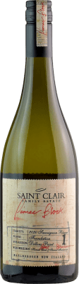 39,95 € Бесплатная доставка | Белое вино Saint Clair Pioneer Block 1 Foundation старения Новая Зеландия Sauvignon White бутылка 75 cl