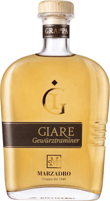 59,95 € Envio grátis | Aguardente Grappa Marzadro Giare Itália Gewürztraminer Garrafa 70 cl