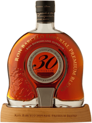 211,95 € Free Shipping | Rum Barceló Imperial Dominican Republic 30 Years 70 cl