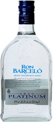 18,95 € Kostenloser Versand | Rum Barceló Blanco Platinum Dominikanische Republik Flasche 70 cl