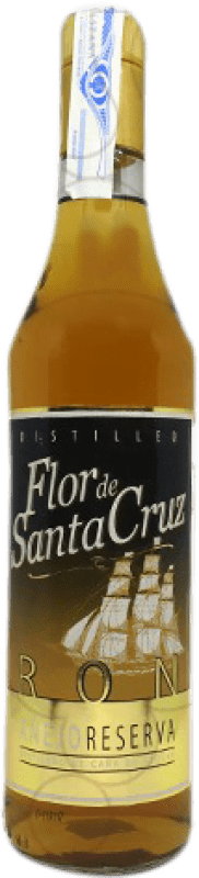 10,95 € Envio grátis | Rum Flor de Santa Cruz Añejo Espanha Garrafa 70 cl