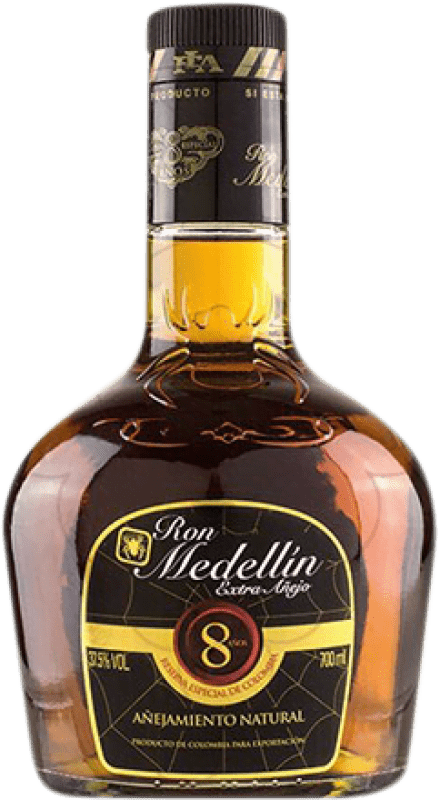 17,95 € Kostenloser Versand | Rum Medellín Kolumbien 8 Jahre Flasche 70 cl