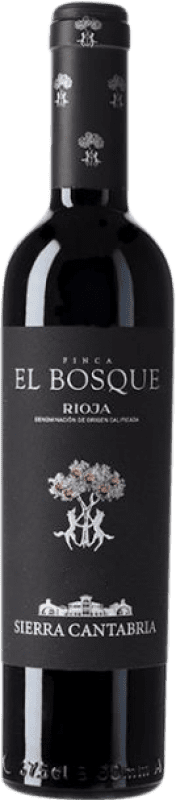 67,95 € Бесплатная доставка | Красное вино Sierra Cantabria Finca El Bosque D.O.Ca. Rioja Ла-Риоха Испания Tempranillo Половина бутылки 37 cl