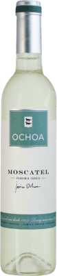 17,95 € Free Shipping | Fortified wine Ochoa D.O. Navarra Navarre Spain Muscat Medium Bottle 50 cl