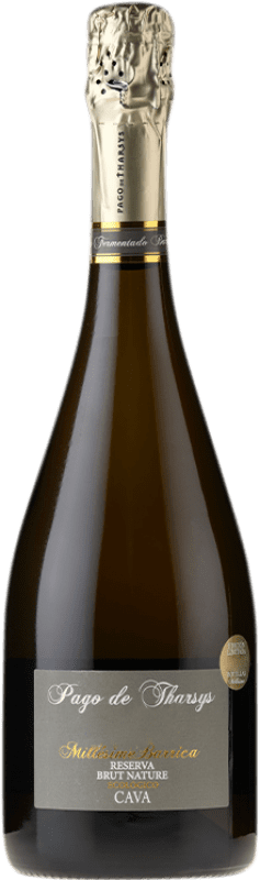 19,95 € Envío gratis | Espumoso blanco Pago de Tharsys Barrica Brut Nature Reserva D.O. Cava Cataluña España Chardonnay Botella 75 cl