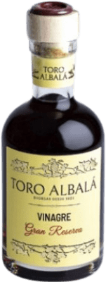 15,95 € Spedizione Gratuita | Aceto Toro Albalá Gran Riserva D.O. Montilla-Moriles Andalucía y Extremadura Spagna Piccola Bottiglia 20 cl