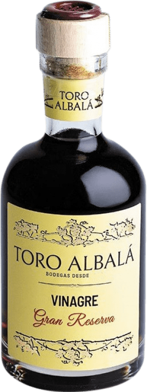 15,95 € Бесплатная доставка | Уксус Toro Albalá Гранд Резерв D.O. Montilla-Moriles Andalucía y Extremadura Испания Маленькая бутылка 20 cl