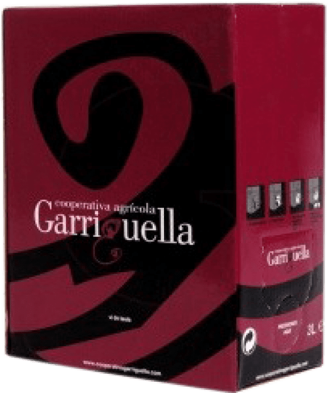 16,95 € Envio grátis | Vinho tinto Garriguella Negre Box Jovem Catalunha Espanha Grenache, Mazuelo, Carignan Garrafa 75 cl