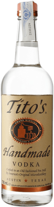 26,95 € Бесплатная доставка | Водка Tito's Handmade Соединенные Штаты 70 cl