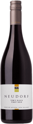 47,95 € Envío gratis | Vino tinto Neudorf Tom's Block I.G. Nelson Nelson Nueva Zelanda Pinot Negro Botella 75 cl
