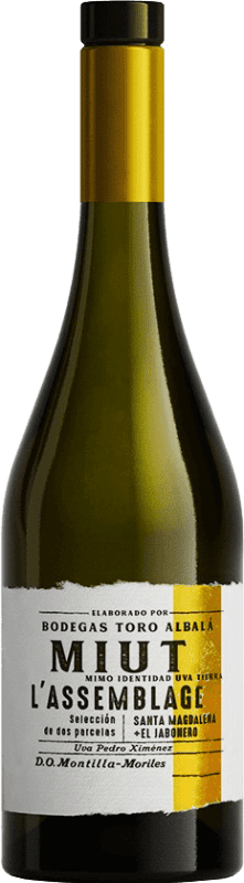 26,95 € Spedizione Gratuita | Vino bianco Toro Albalá Miut l'Assemblage Crianza D.O. Montilla-Moriles Andalucía y Extremadura Spagna Bottiglia 75 cl