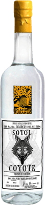 69,95 € Envío gratis | Orujo Aguardiente Gerardo Ruelas Sotol Coyote Durango Blanco México 70 cl