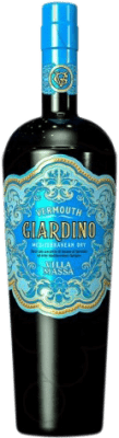 32,95 € Spedizione Gratuita | Vermut Cantina Giardino Blanc Italia Bottiglia 75 cl