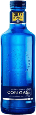 32,95 € 免费送货 | 盒装24个 水 Solán de Cabras Gas 卡斯蒂利亚莱昂 西班牙 三分之一升瓶 33 cl