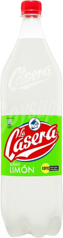 29,95 € Envío gratis | Caja de 12 unidades Refrescos y Mixers La Casera Limón PET España Botella Medium 50 cl