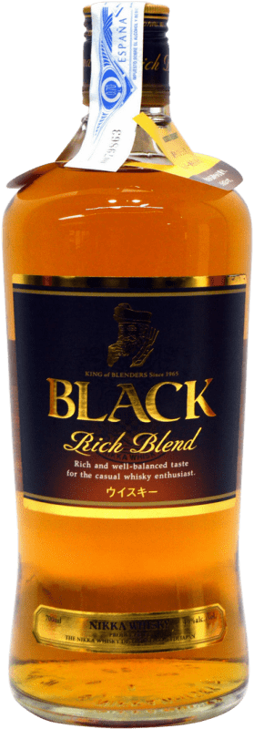 46,95 € Envío gratis | Whisky Blended Nikka Rich Black — Edición Negra Japón 70 cl
