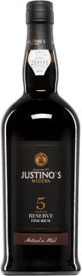 28,95 € Kostenloser Versand | Verstärkter Wein Justino's Madeira Fine Rich I.G. Madeira Portugal Negramoll 5 Jahre Flasche 75 cl